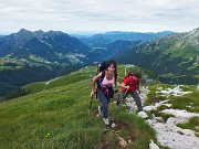 19 In decisa salita prendiamo quota